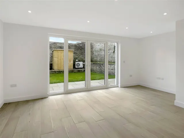 Treasury Court, Bodmin, PL31, photo 3