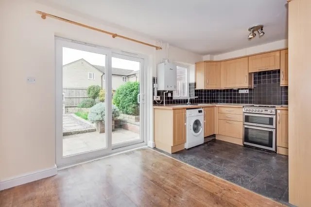 Thorney Leys, Witney, OX28, photo 3