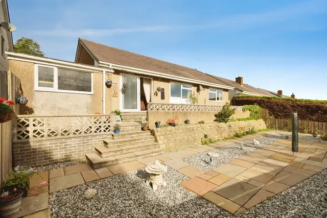 Ala Road, Pwllheli, LL53, photo 2