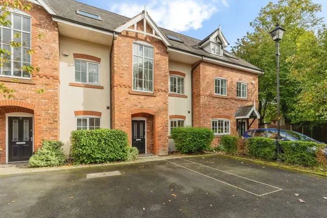 Alness Road, Whalley Range, M16, photo 1