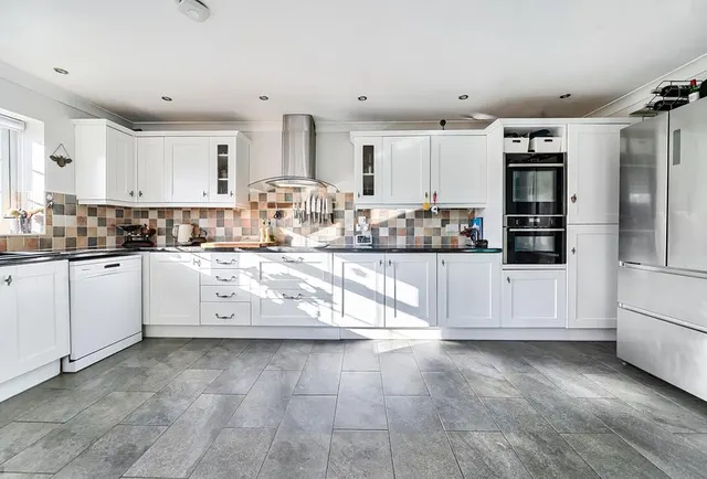 Rectory Close, Yate, BS37, photo 3