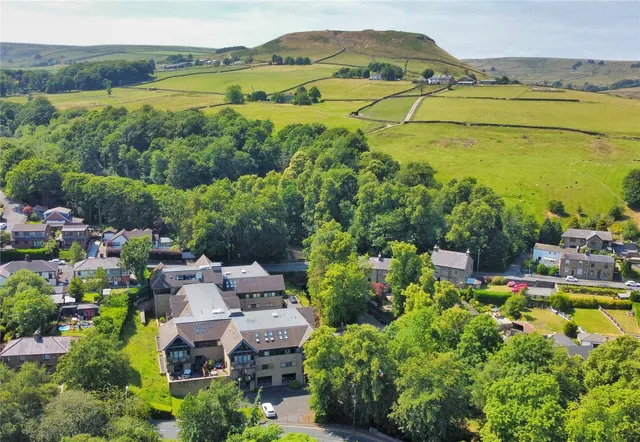 Sunny Bank Road, Helmshore, BB4, photo 1