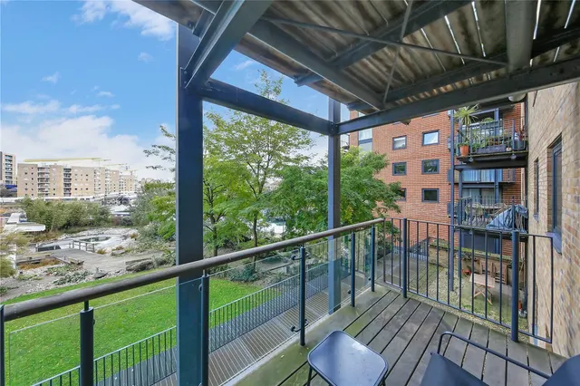 Berglen Court, Limehouse, E14, photo 2
