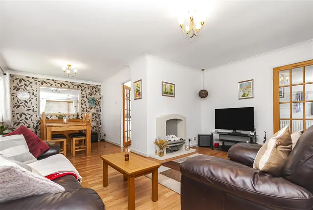 Photo 3 — Meadway, Bury, BL9 9TY