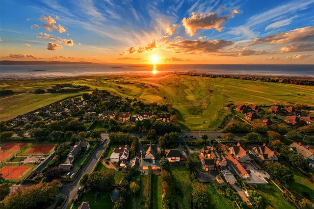 Meols Drive, photo 3