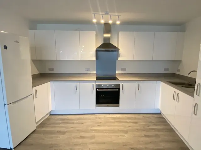 Henley Approach, Northfleet, DA11, photo 3