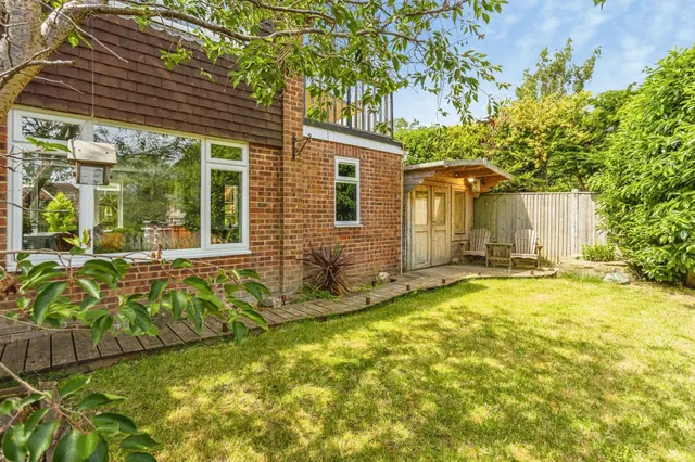 Clayton Park, Hassocks, BN6, photo 2