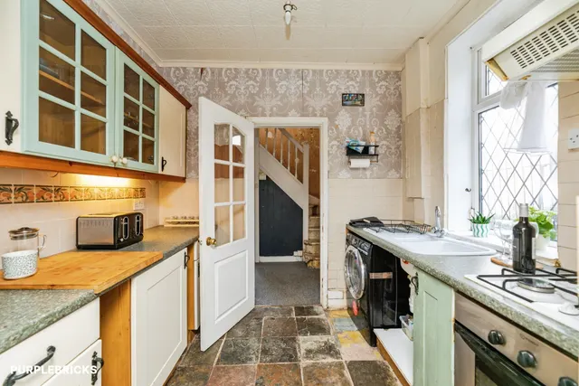 Deerlands Mount, Sheffield, S5, photo 3