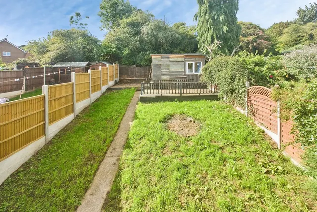 Godfrey Drive, Kirk Hallam, DE7, photo 3