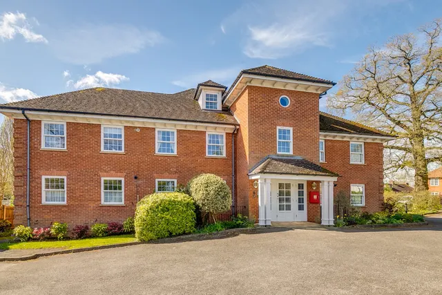 Guessens Road, Welwyn Garden City, AL8, photo 1