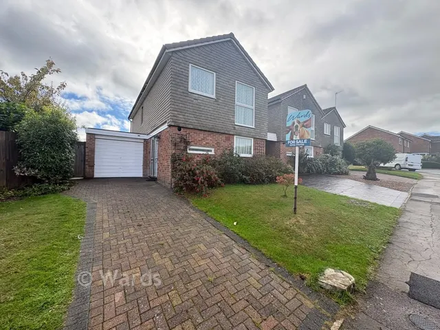 Westway, Pembury, TN2, photo 1