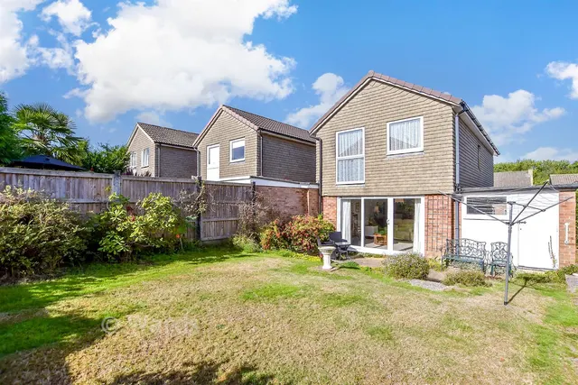 Westway, Pembury, TN2, photo 2