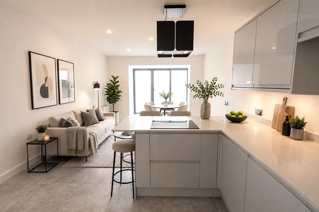 New South Promenade, Blackpool, FY4, photo 1