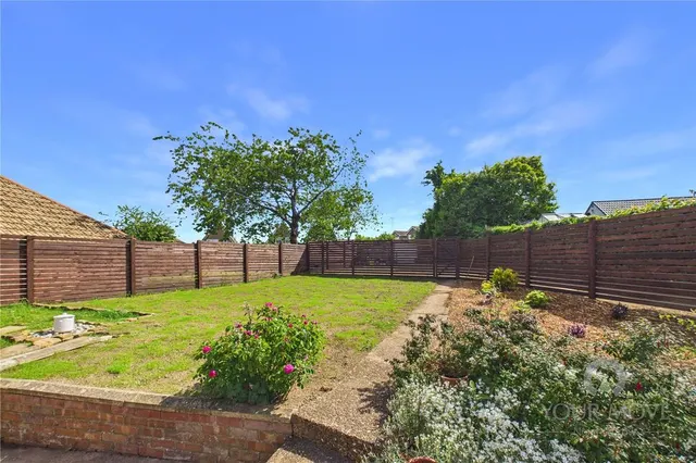 Photo 3 — The Avenue, Kingsthorpe, Northampton, NN2