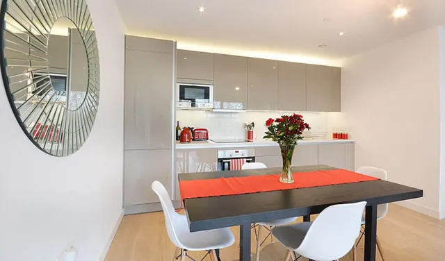 Photo 2 — 406 Rutherford Heights, Rodney Road, London