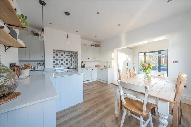 Main Street, Shadwell, LS17, photo 2