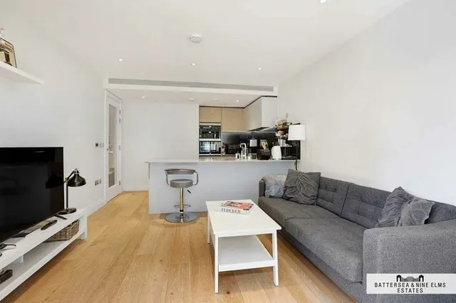 Riverlight Quay, London, SW11, photo 1