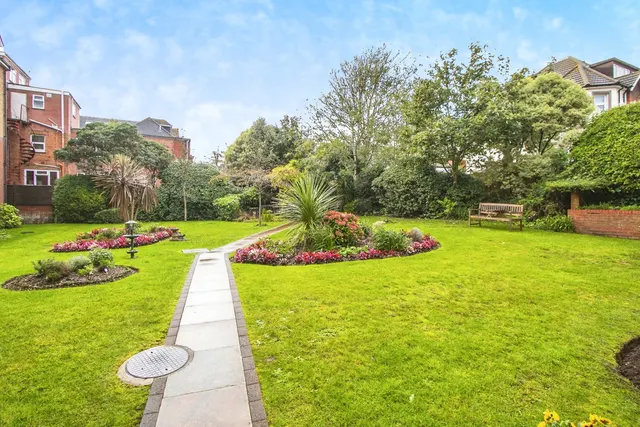 Owls Road, Boscombe Spa, BH5, photo 1