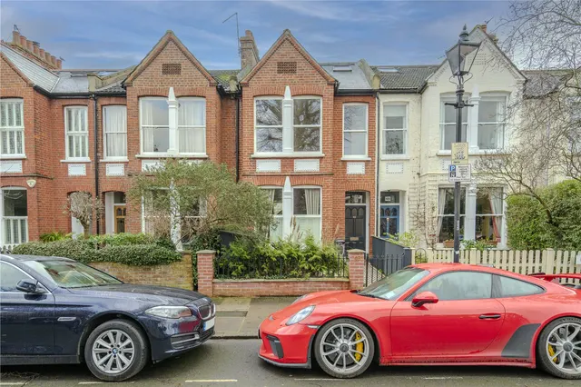 Beaumont Avenue, Richmond, TW9, photo 1
