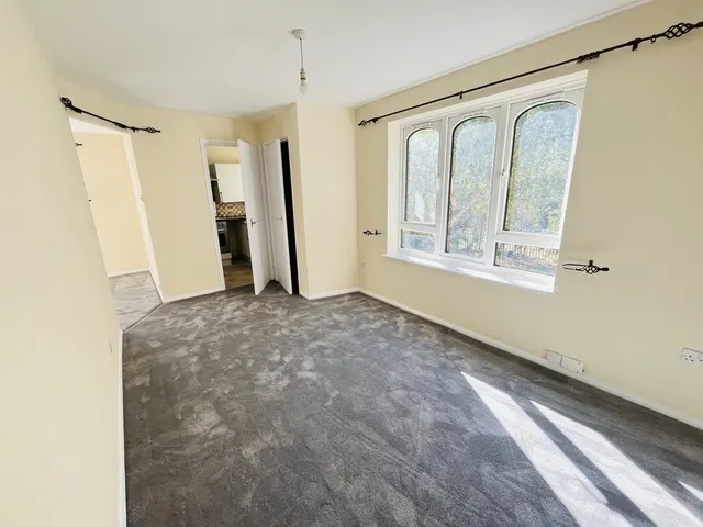 Frazer Close, Romford, photo 2