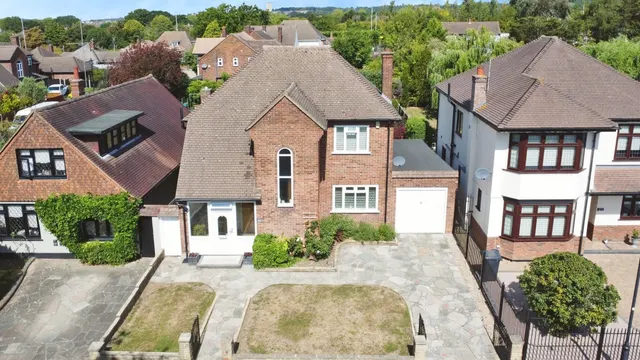 Brook Road, Romford, RM2, photo 1