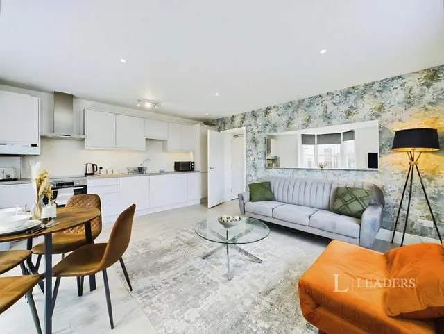 St. Georges Road, Brighton, BN2, photo 1