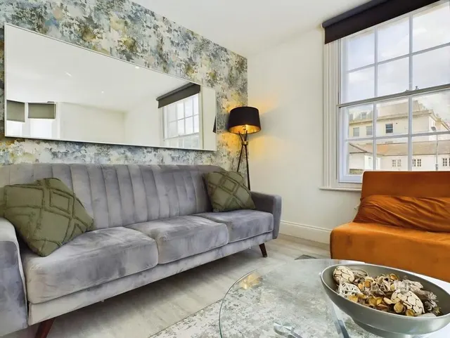 St. Georges Road, Brighton, BN2, photo 3