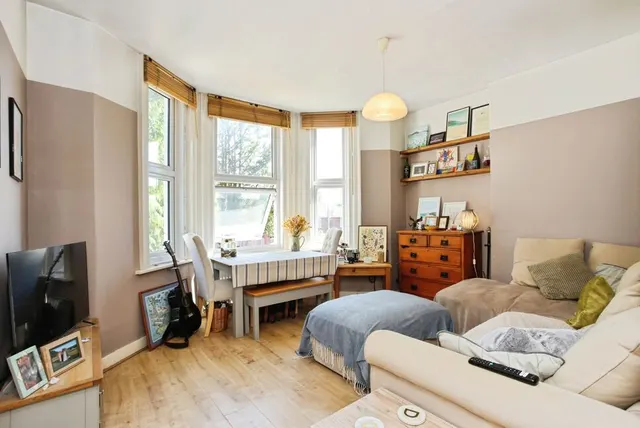 Photo 2 — Park Road, Tunbridge Wells, Kent, TN4