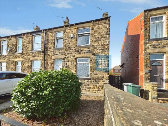 Leeds Road, Dewsbury, WF12, photo 3