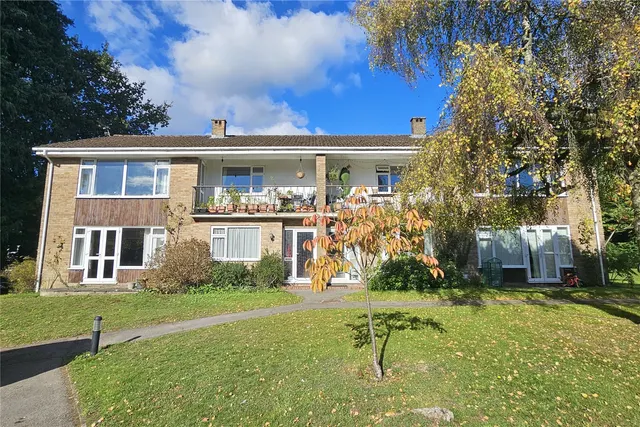 Heather Way, Hindhead, GU26, photo 1