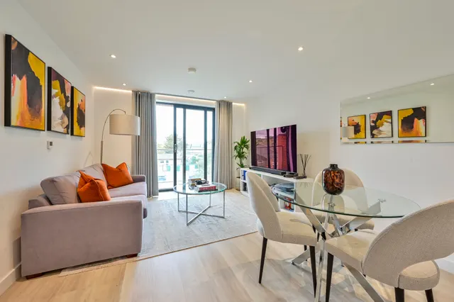 13, Stiles West Studios 48—50, LONDON, photo 1
