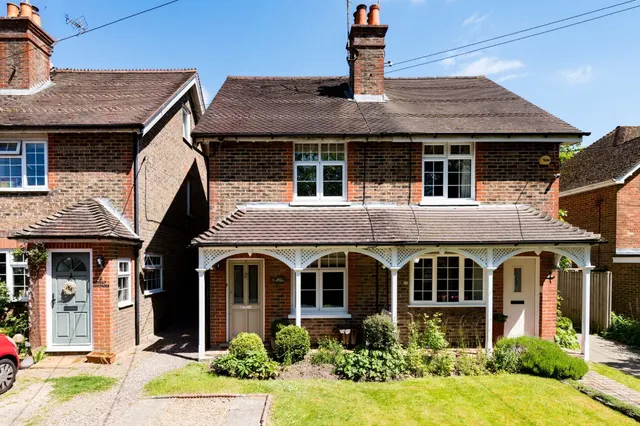 Handcross Road, Staplefield, RH17, photo 1