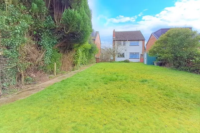 Cameron Road, Walsall, WS4, photo 2