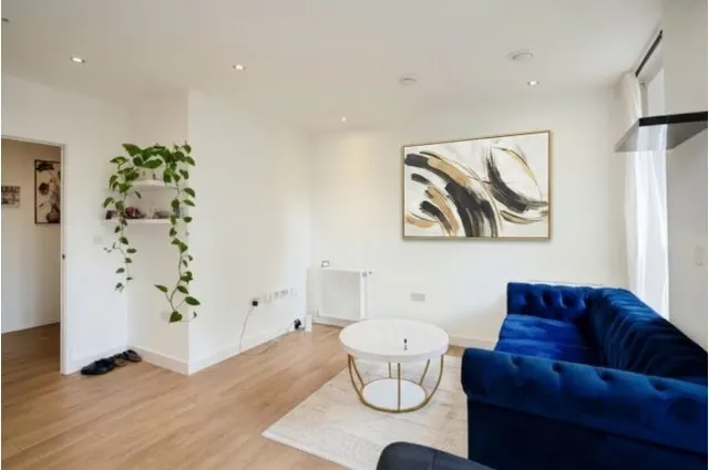 Bolinder Way, London, E3, photo 3