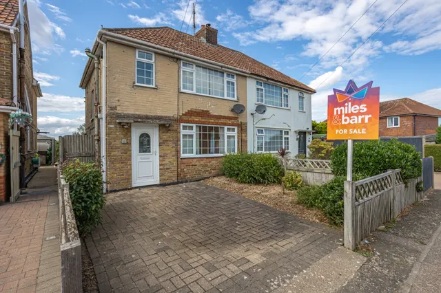 Cornwallis Avenue, Aylesham, CT3, photo 1