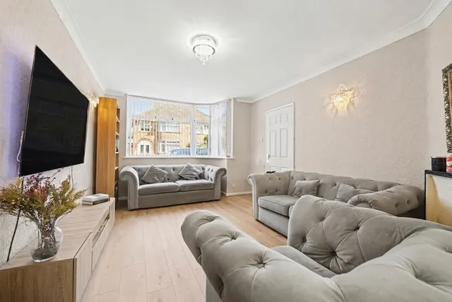 Staplehurst Avenue, Leicester, LE3, photo 1