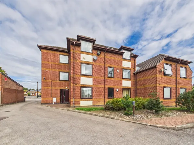 Park View Court, Beeston, NG9, photo 1