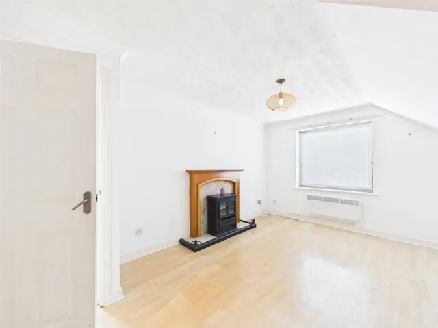 Park View Court, Beeston, NG9, photo 3