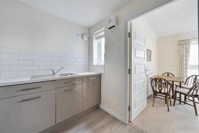 New Town Lane, Penzance, TR18, photo 3
