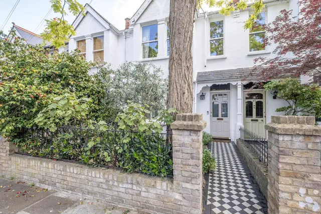 Ashleigh Road, London, SW14, photo 1
