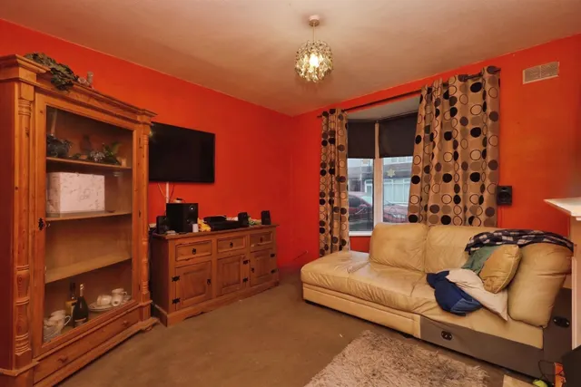 Photo 2 — Devonshire Street, Worksop