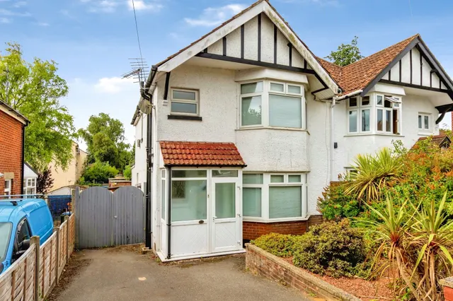 Avon Road, Southampton, photo 1