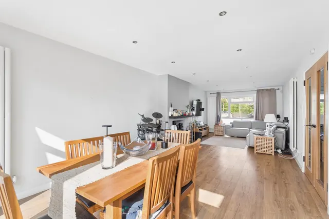 The Drive, Northwood, HA6, photo 3