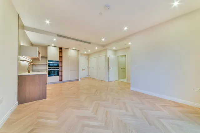 Michael Road, London, SW6, photo 2