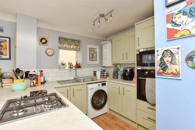 Station Road, Rainham, ME8, photo 2