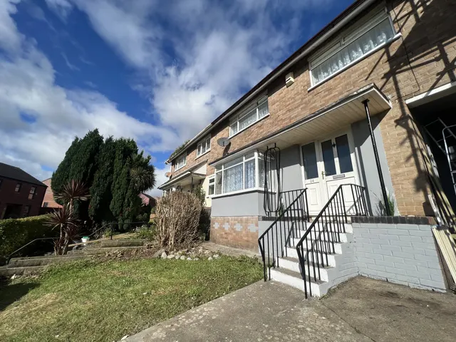 Braunton Crescent, Cardiff, CF3, photo 1