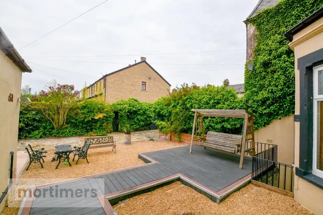 Whalley Road, Accrington, BB5, photo 3