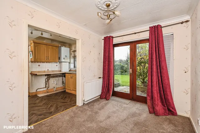 Barrows Green Lane, Widnes, WA8, photo 3