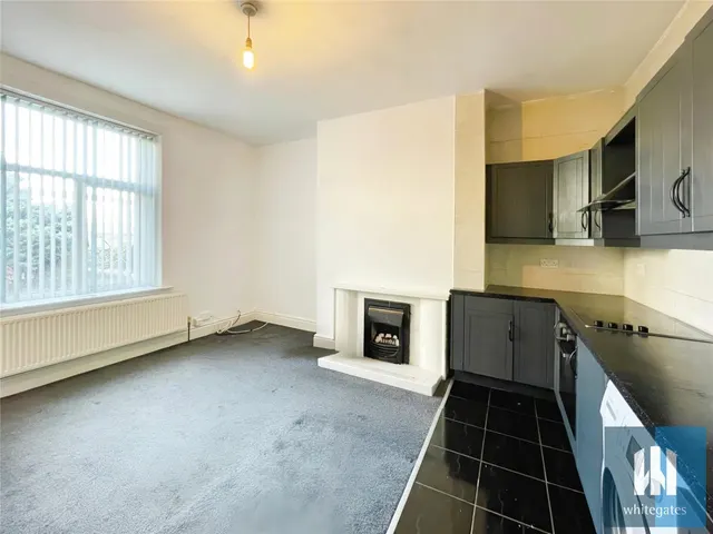 May Street, Crosland Moor, HD4, photo 3