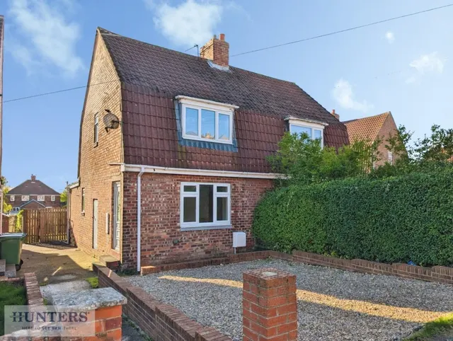 Williamson Square, Wingate, TS28, photo 1